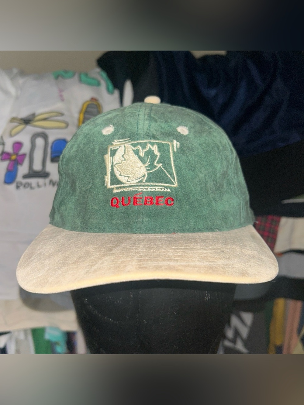 Vintage 90s Green suede Quebec Canada baseball cap adjustable